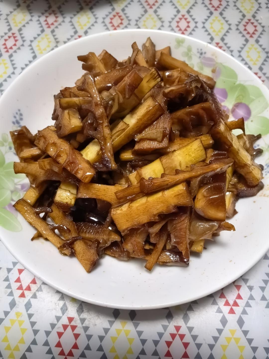 春季限定：油焖春笋