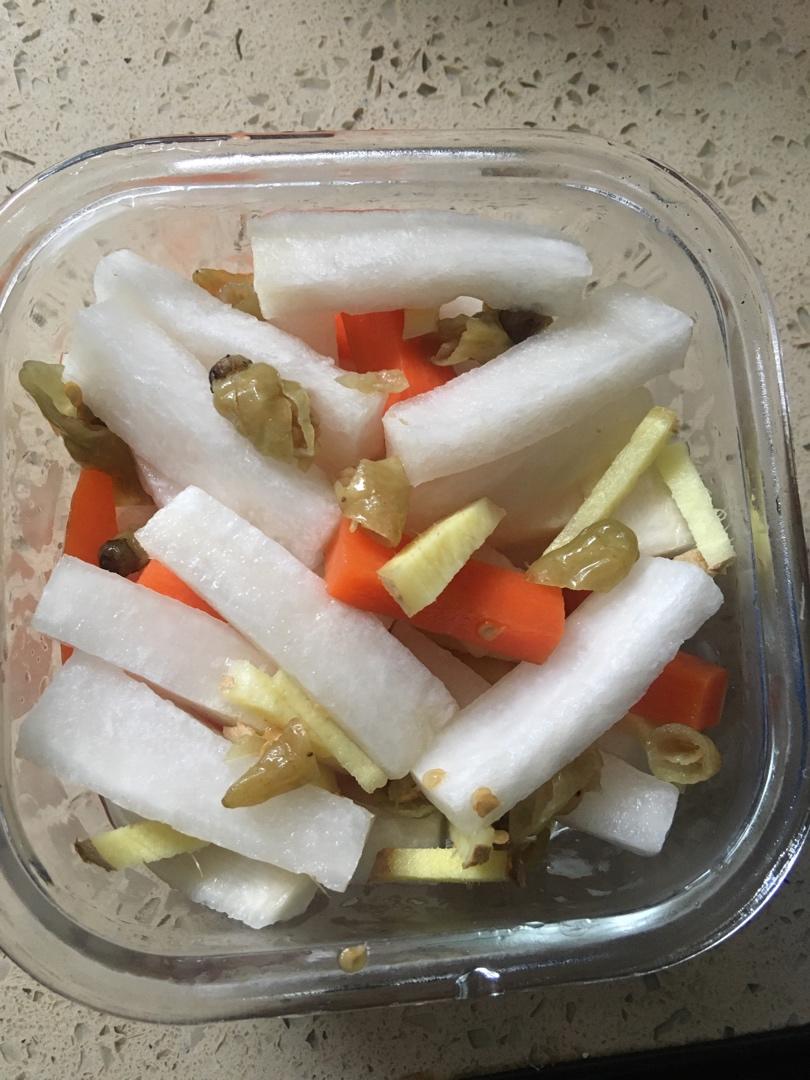 酸爽可口好吃到爆的酸萝卜