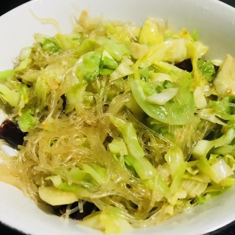 卷心菜炒粉丝 Glass noodles with Cabbage