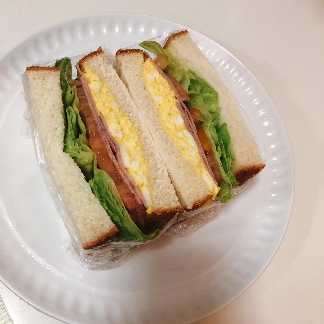 如何做超厚的沼三明治~详细tip！牛油果鸡蛋午餐肉三明治~