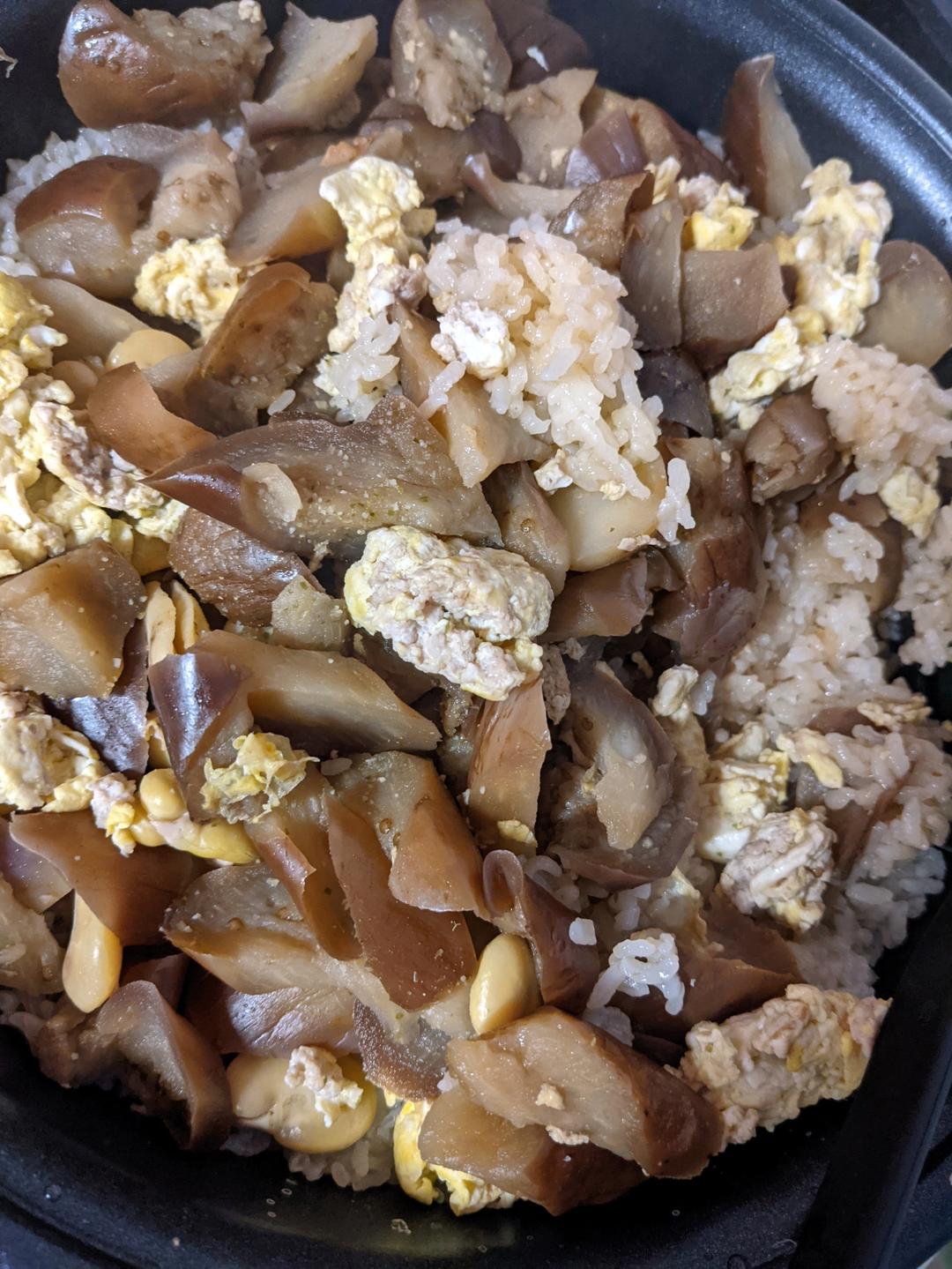 香死了的肉末茄子煲仔饭