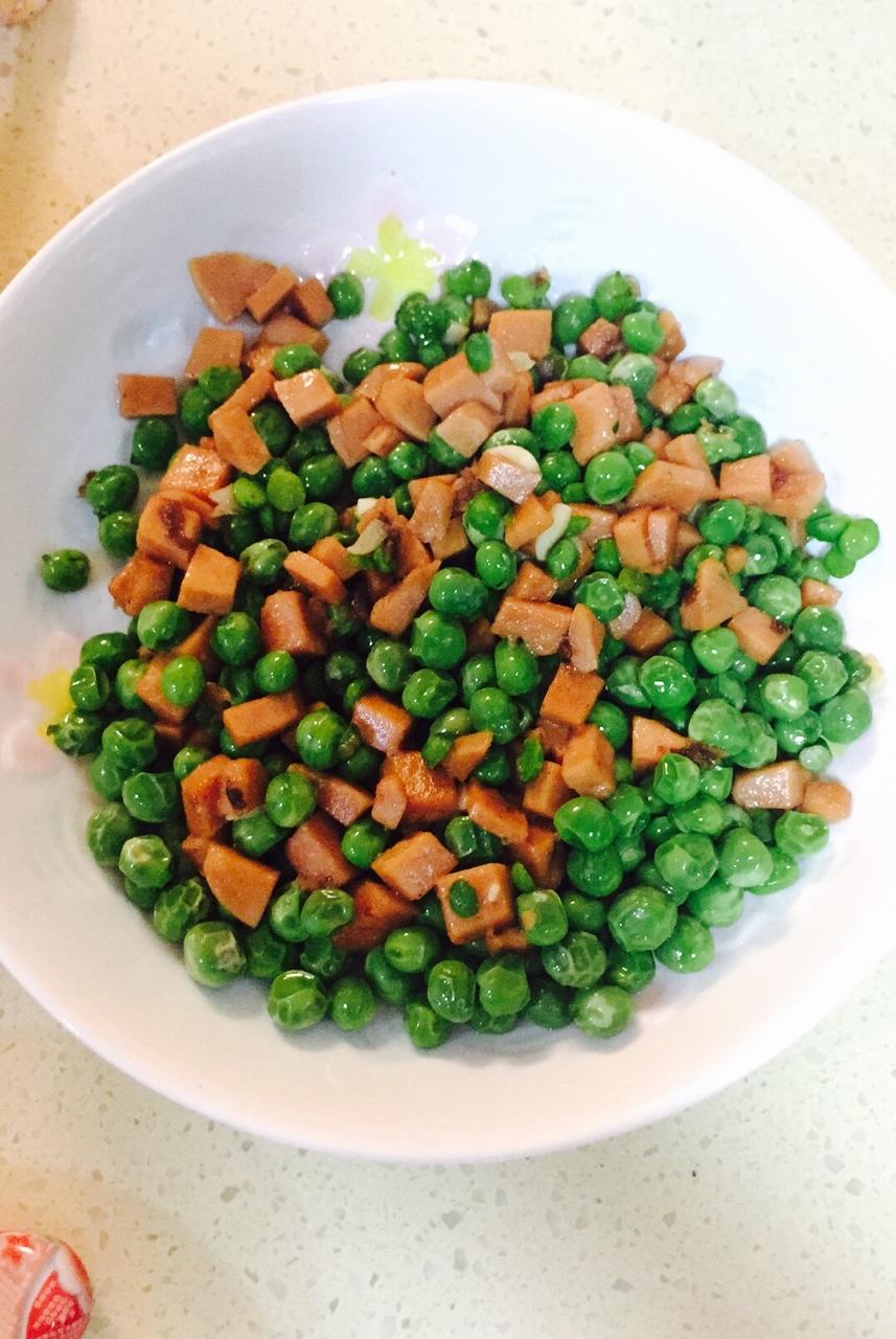 豌豆炒肉末