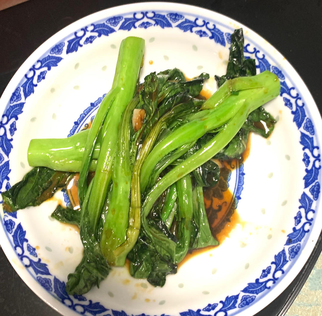 零厨艺低成本5块钱搞定蚝油蒜炒菜心，减脂必学