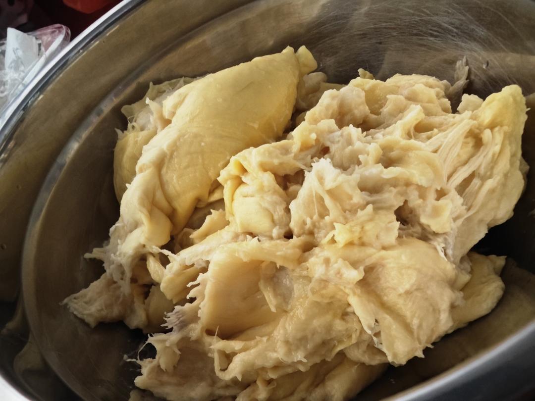 软到直不起腰的云朵榴莲吐司