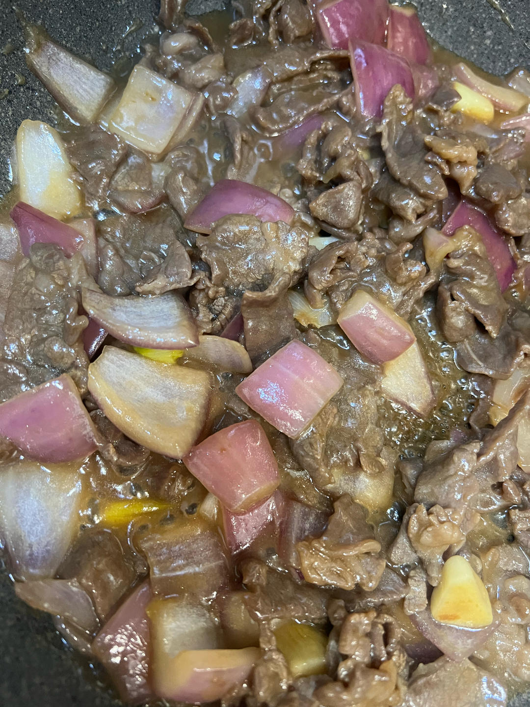 洋葱炒牛肉