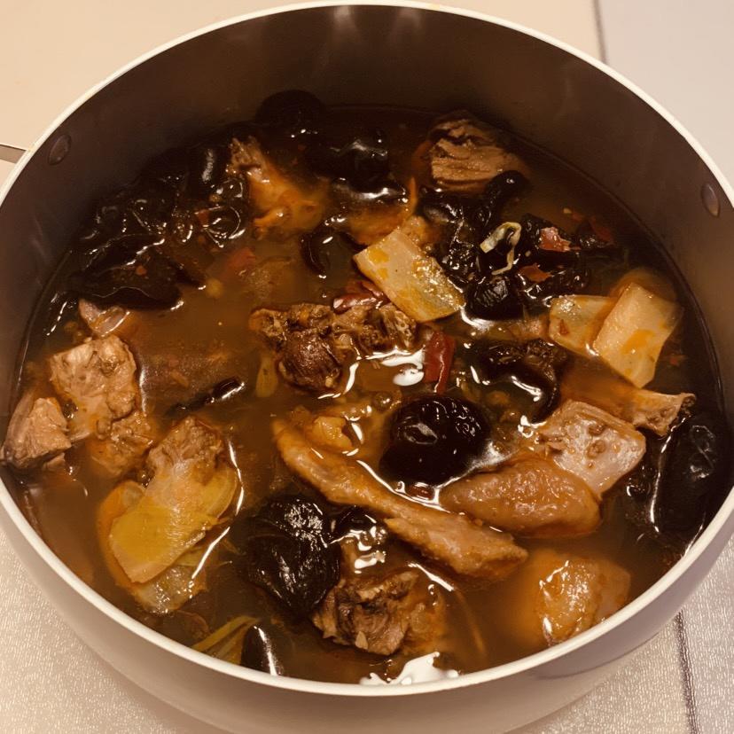 炖土鸡软嫩入味炒锅➕高压锅的做法