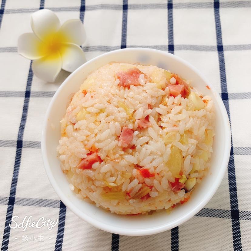 懒人饭～一只番茄饭
