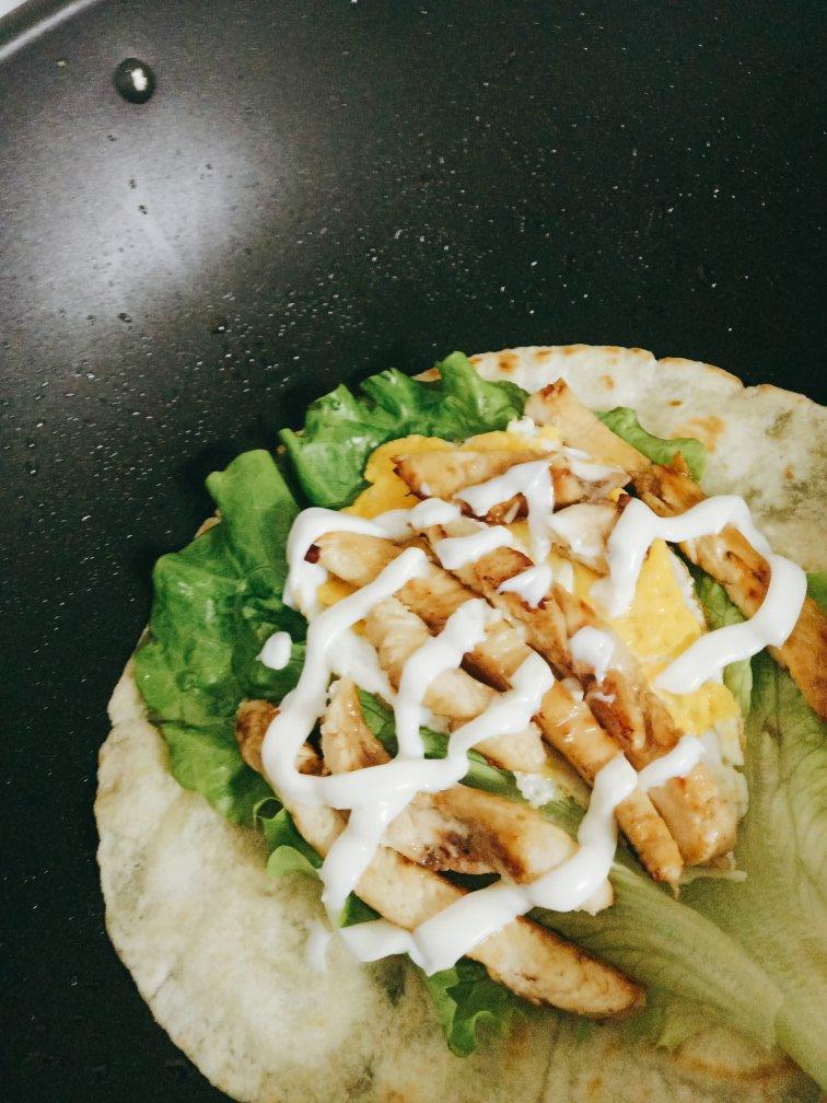 三分钟就可以做好孩子的早餐（手抓饼）