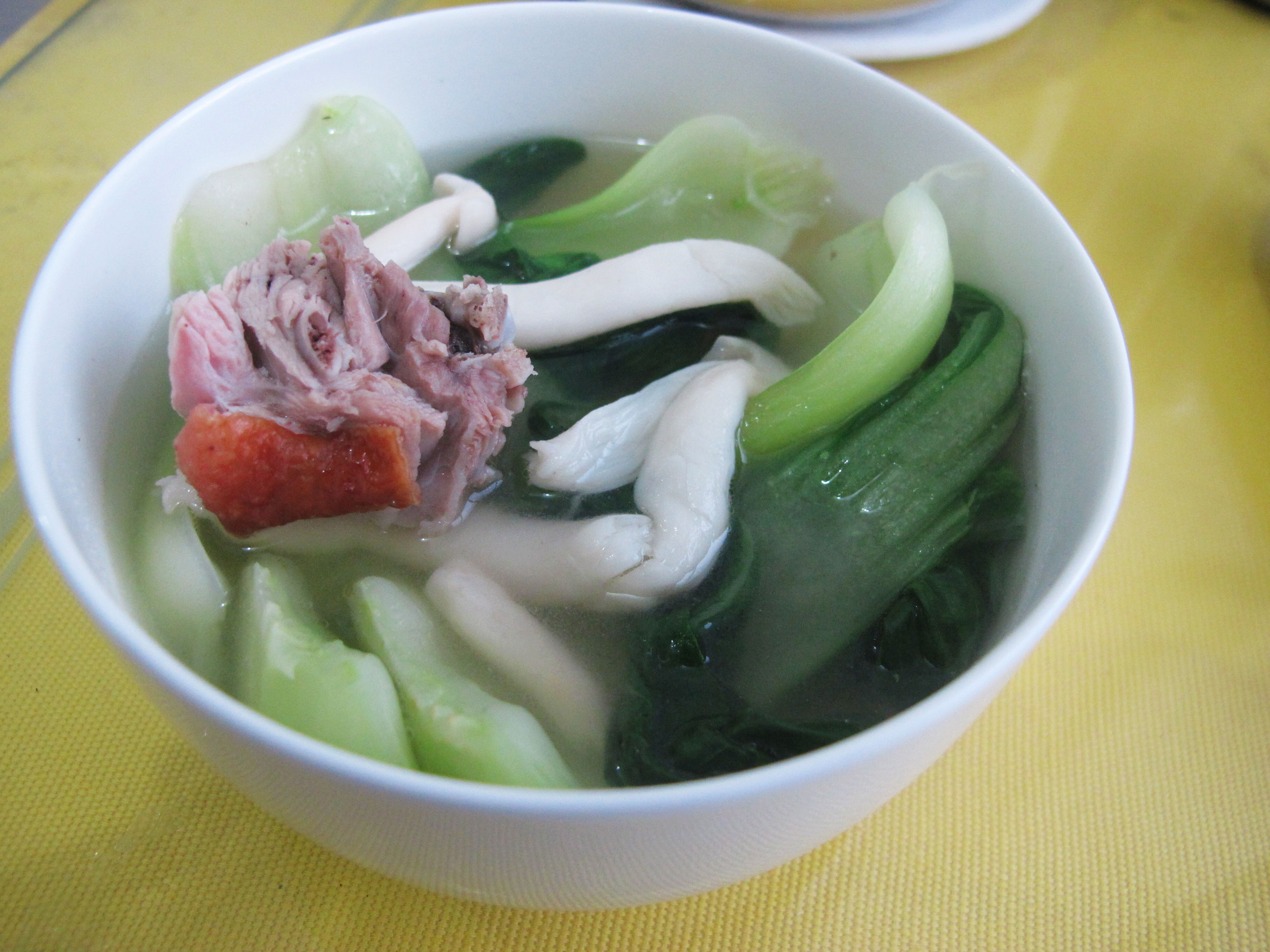 快手青菜蘑菇榨菜汤