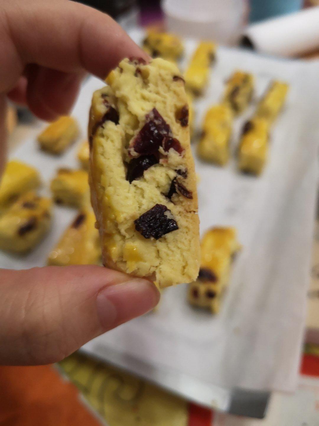 蔓越莓(葡萄)奶酥  适合给孩子的少糖配方😉