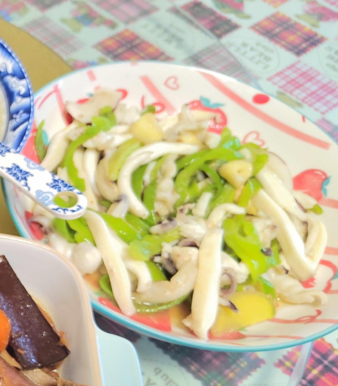 爆炒青椒鲜墨鱼🦑