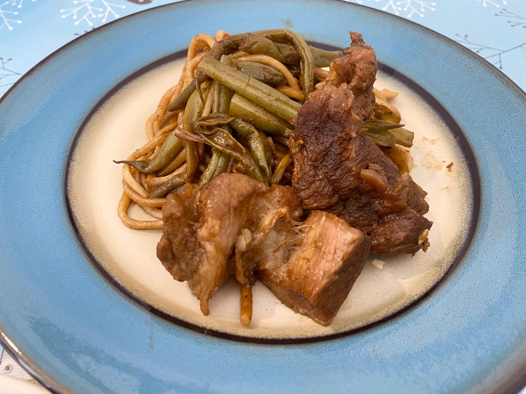 快手排骨豆角焖面