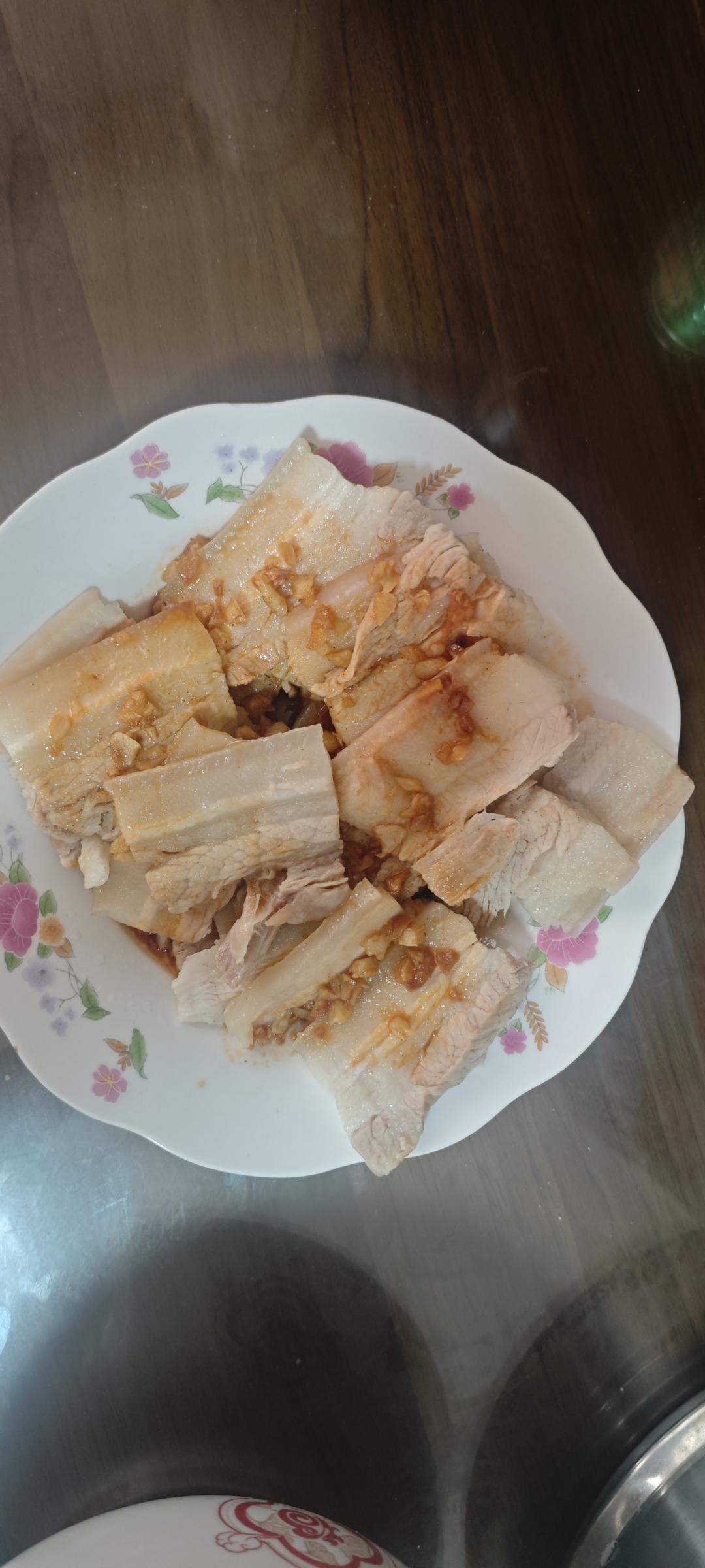 蒜泥白肉