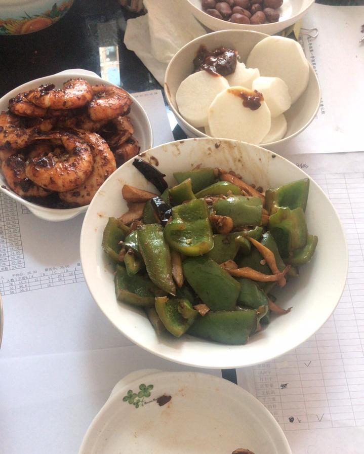 青椒素炒杏鲍菇