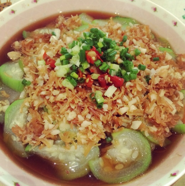 瑶柱蒜蓉蒸丝瓜