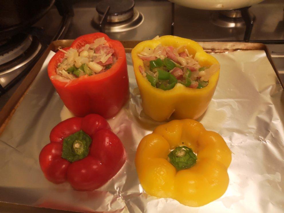 金枪鱼彩椒杂蔬盅