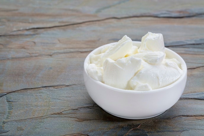 传统制法的希腊酸奶（不用酸奶机也能做出味道传统的希腊酸奶）的做法