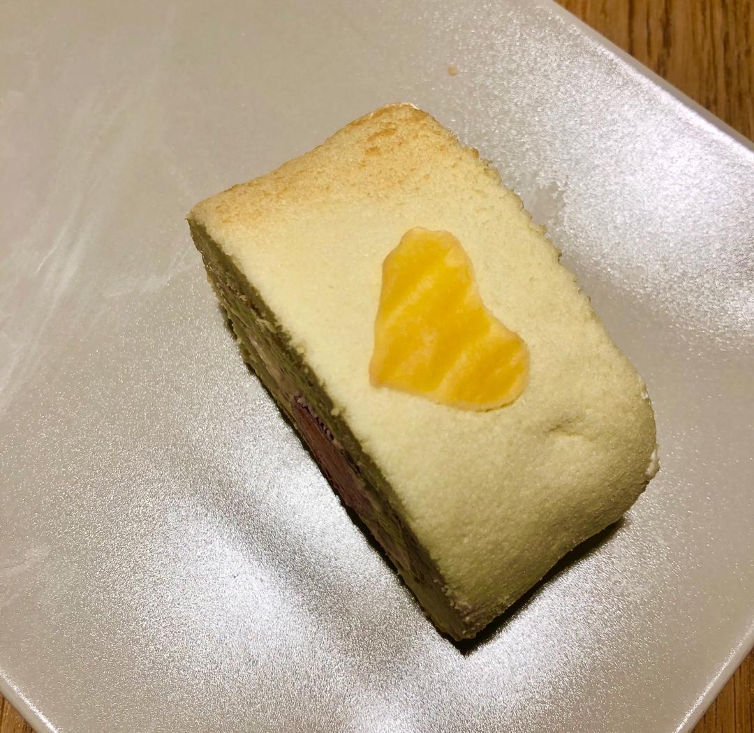 爱心草莓蛋糕卷