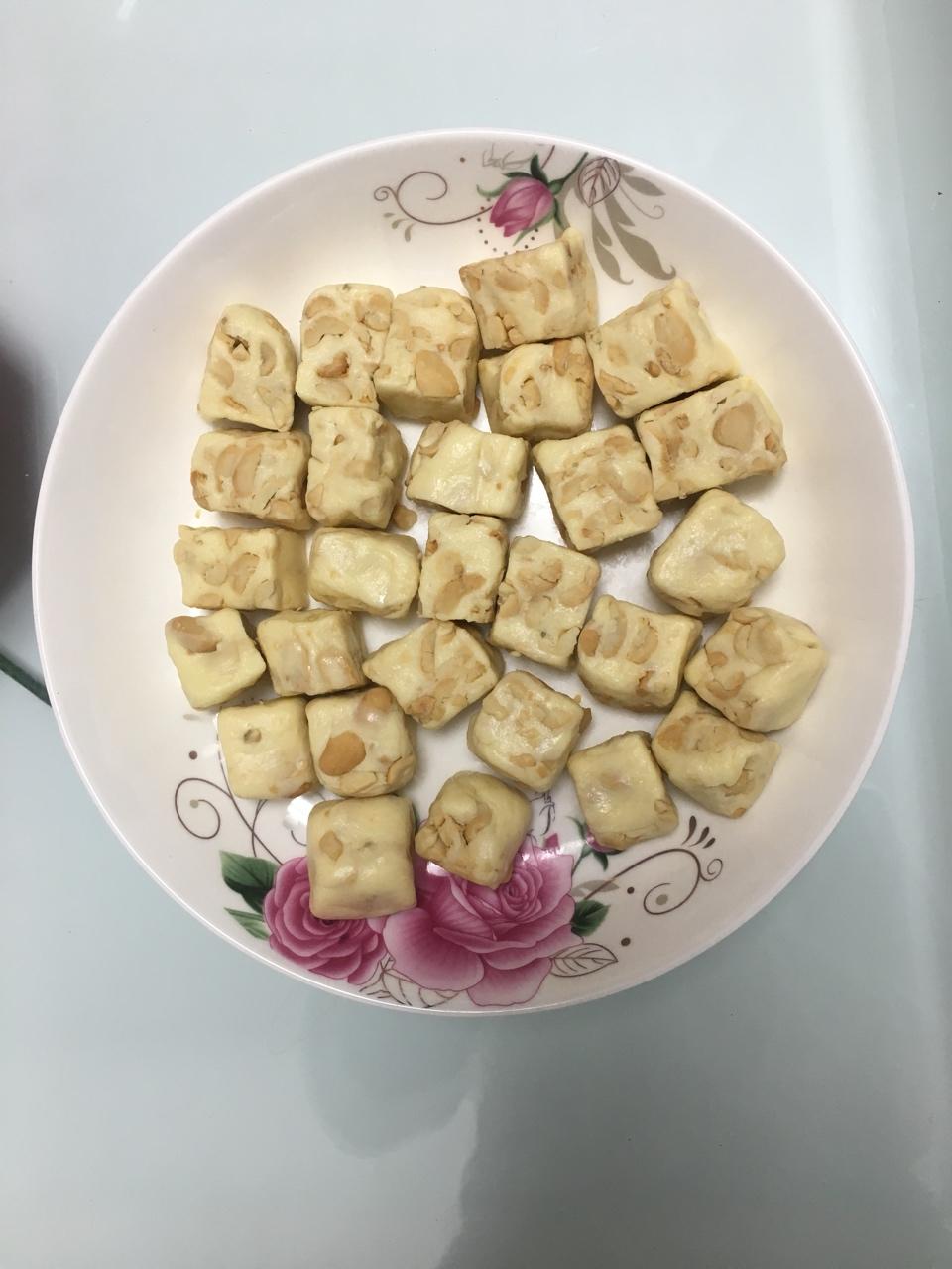 面包机轻松做牛轧糖（这样做雪花酥也赞哦）