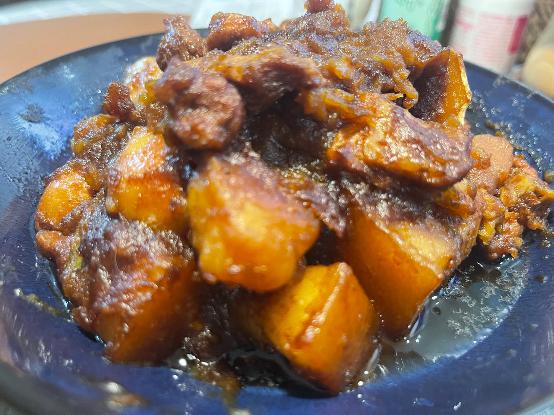 不焯水不放油的家常红烧肉