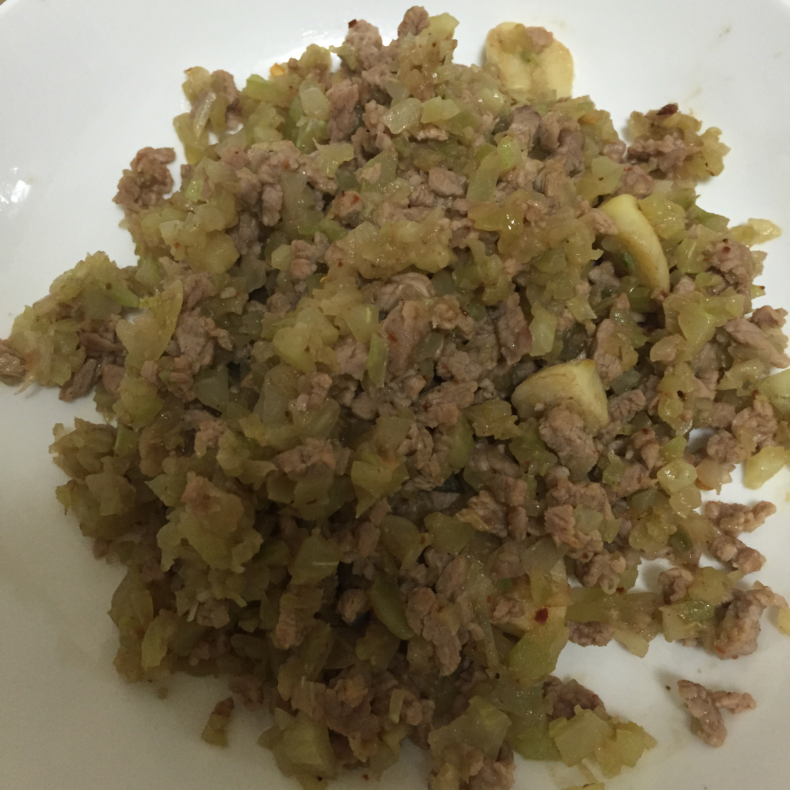 芹菜牛肉末「下饭神器」