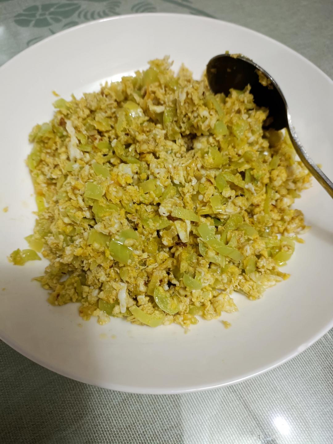 菜椒炒鸭蛋