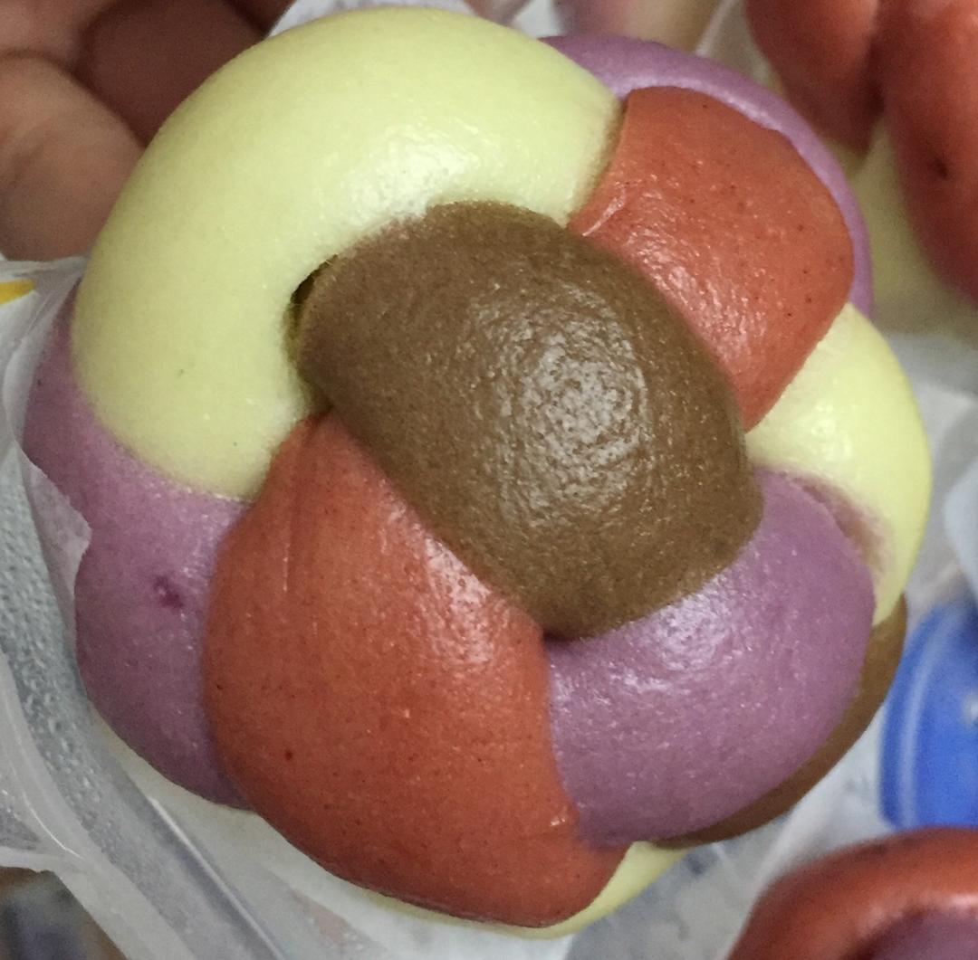 彩色绣球馒头