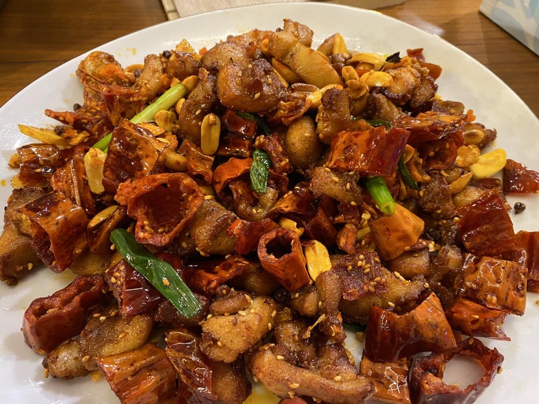老饭骨：辣子鸡