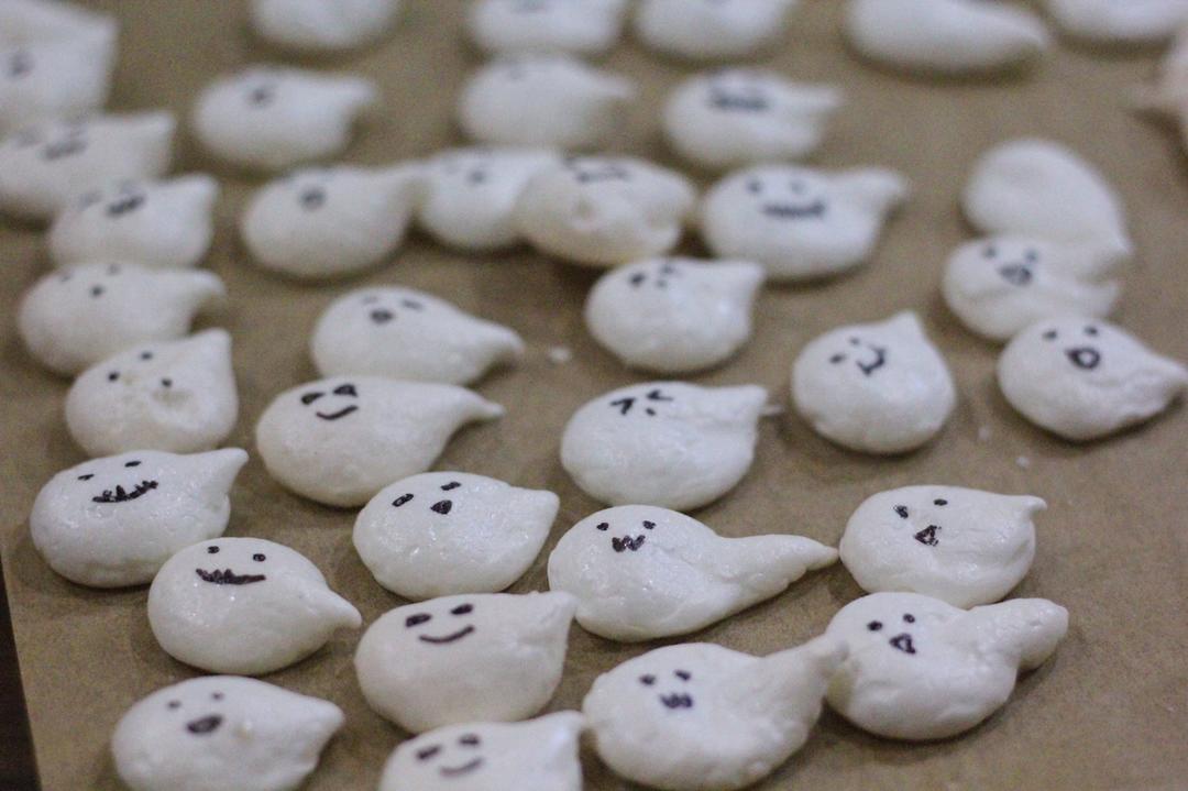 万圣节最萌的小礼物，小幽灵蛋白糖