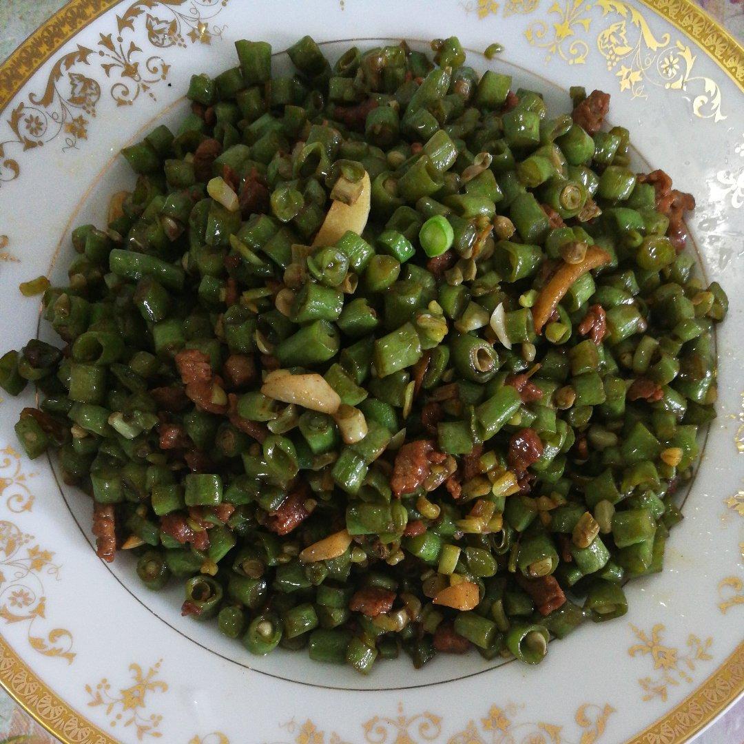肉沫豆角下饭菜
