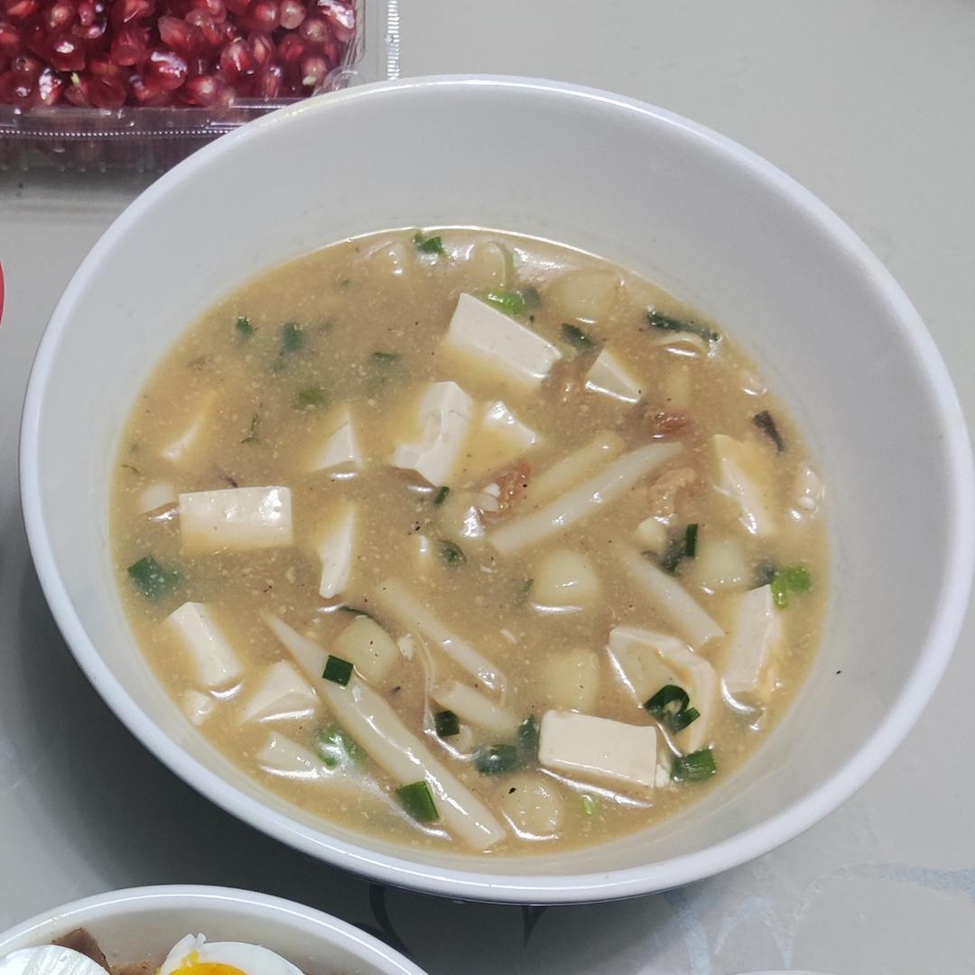 这豆腐汤太鲜美了