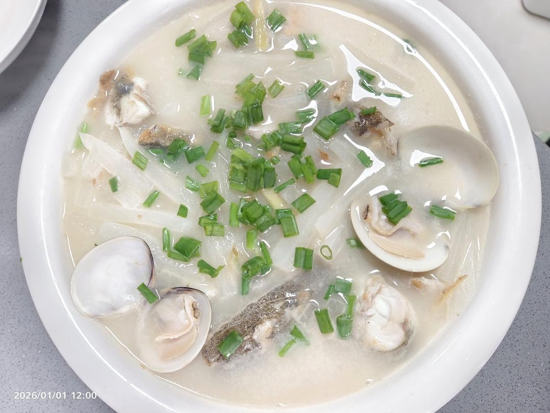 牛尾鱼青蛾萝卜汤