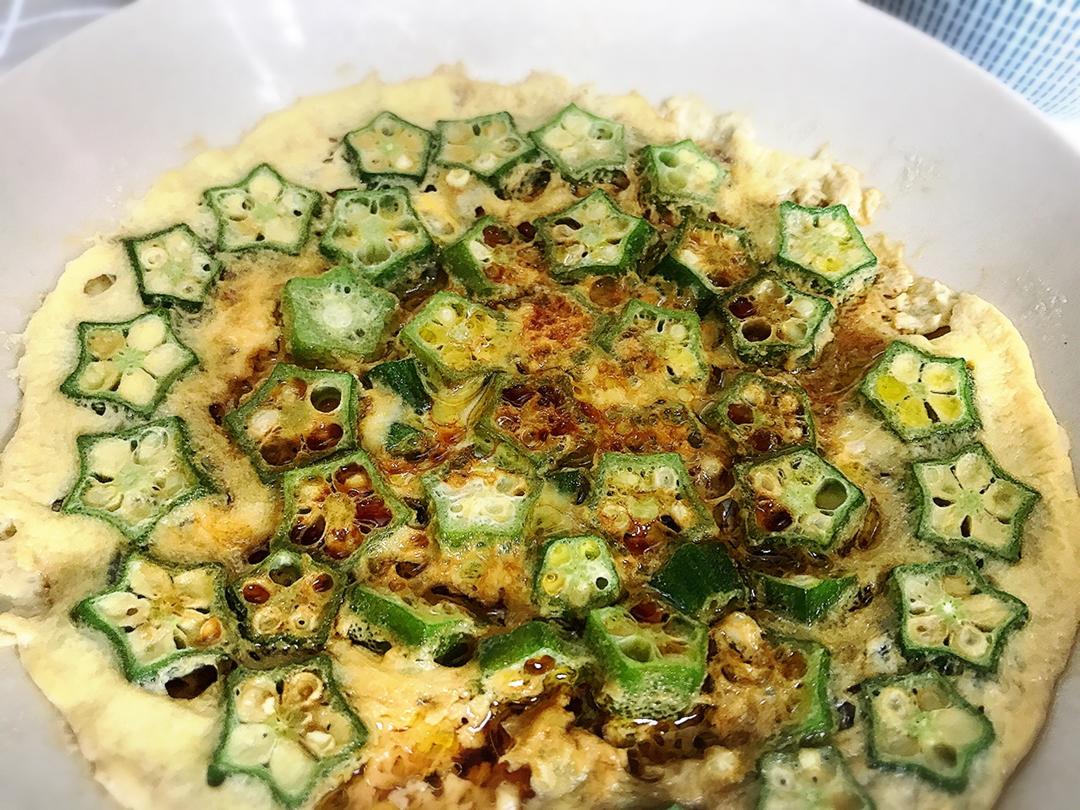 颜值控-做一朵开在碗里的花秋葵蒸水蛋