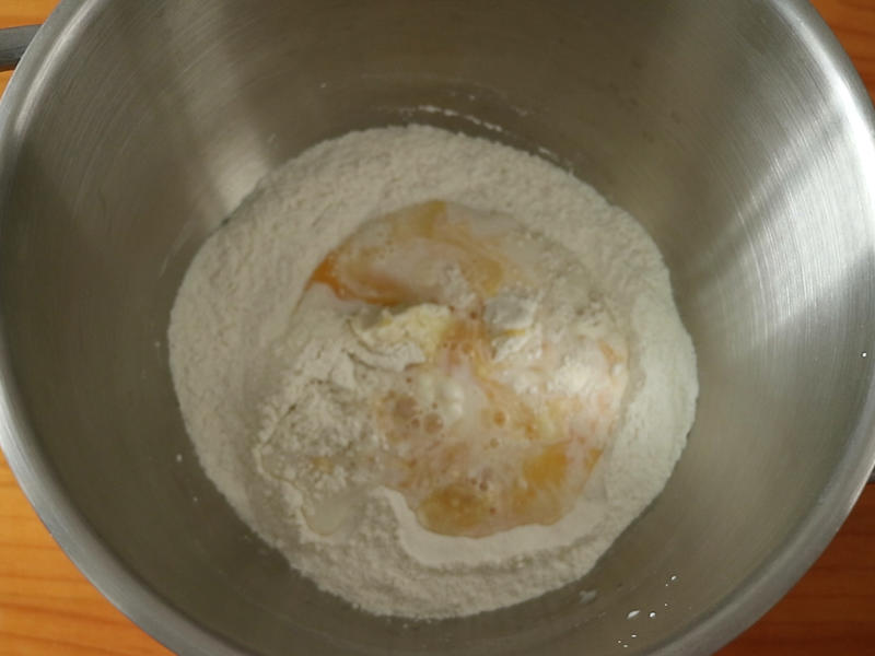 纯奶手撕吐司的做法 步骤1