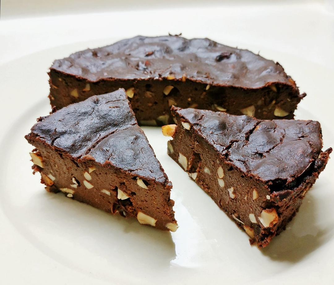 笨笨的小精灵做的无油低卡浓厚豆腐布朗尼(全部热量只有一千卡☆)