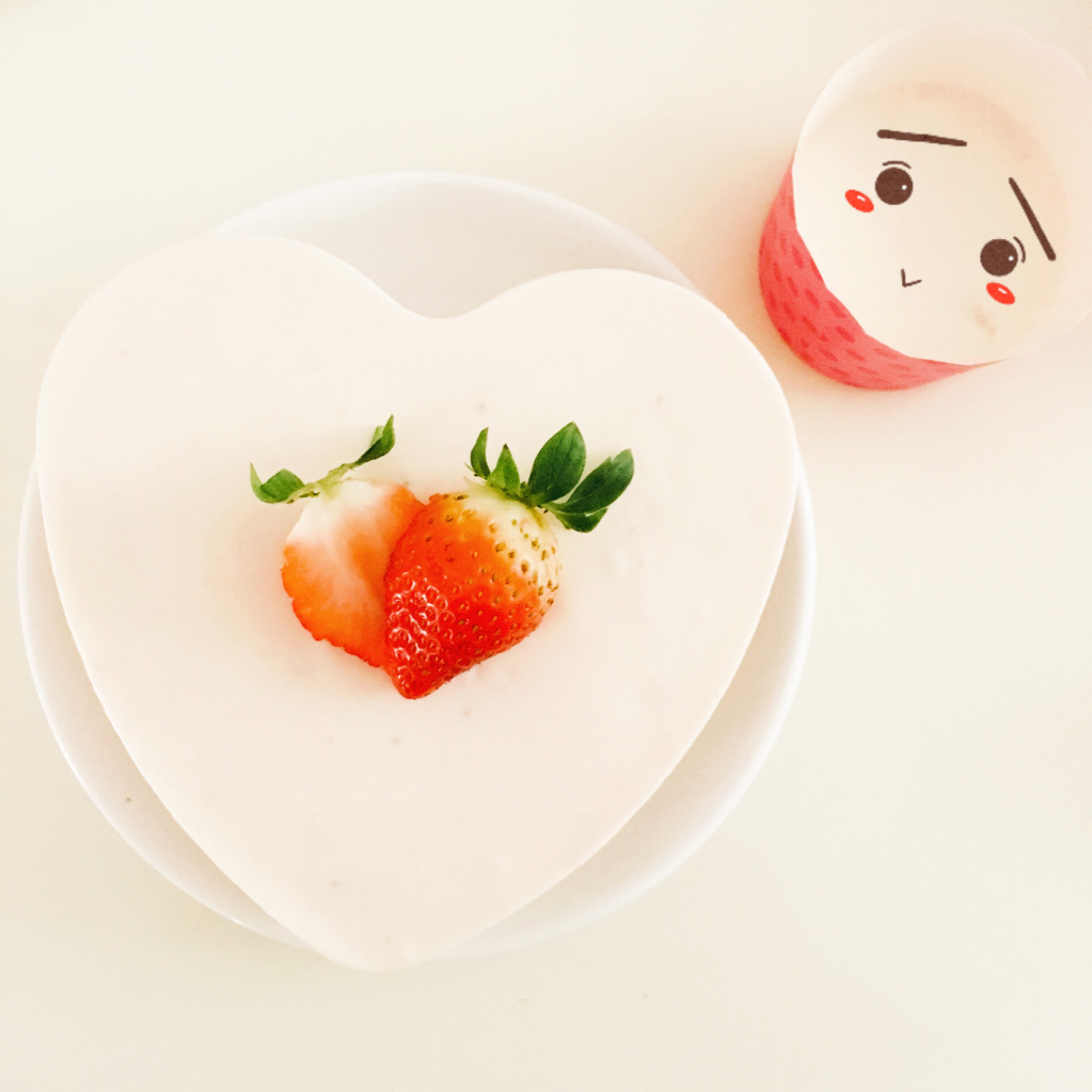 《Tinrry下午茶》教你做草莓芝士慕斯（6寸配方）