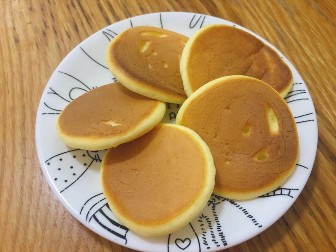 舒芙蕾松饼 宝宝辅食食谱