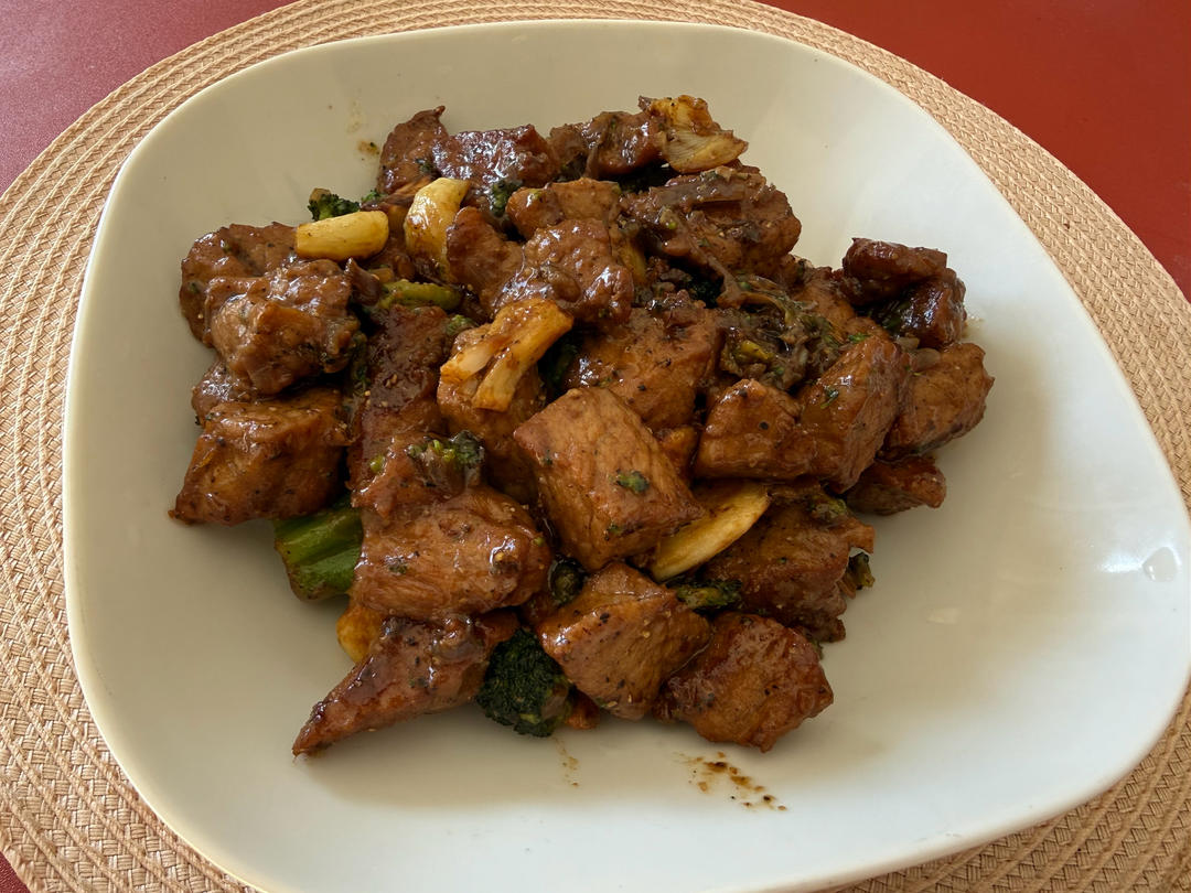 黑蒜子牛肉粒