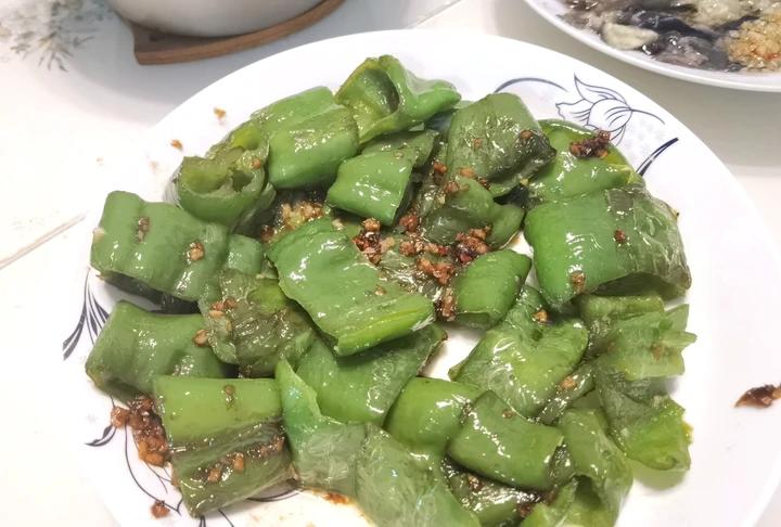 香辣过瘾～超级下饭的蒜香虎皮青椒