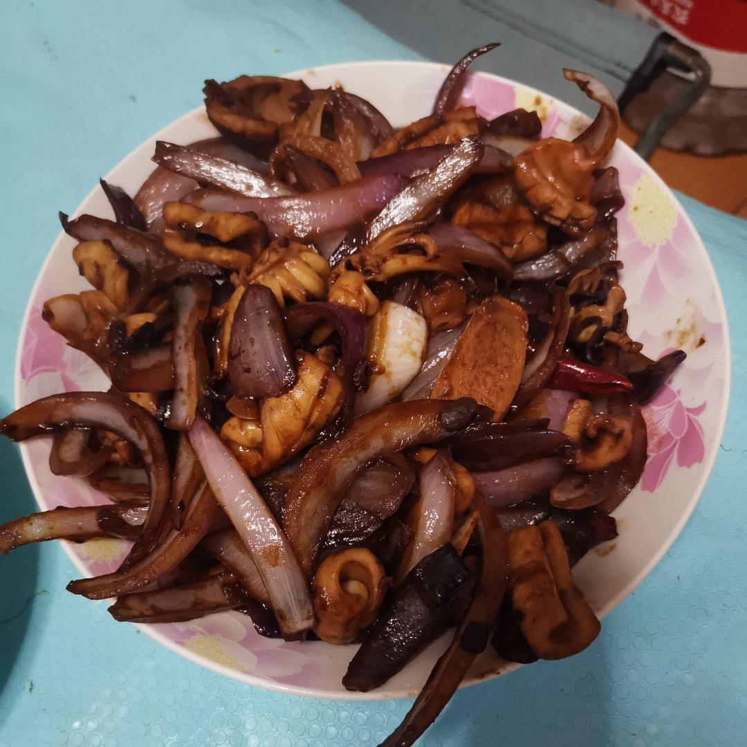 洋葱爆炒鱿鱼