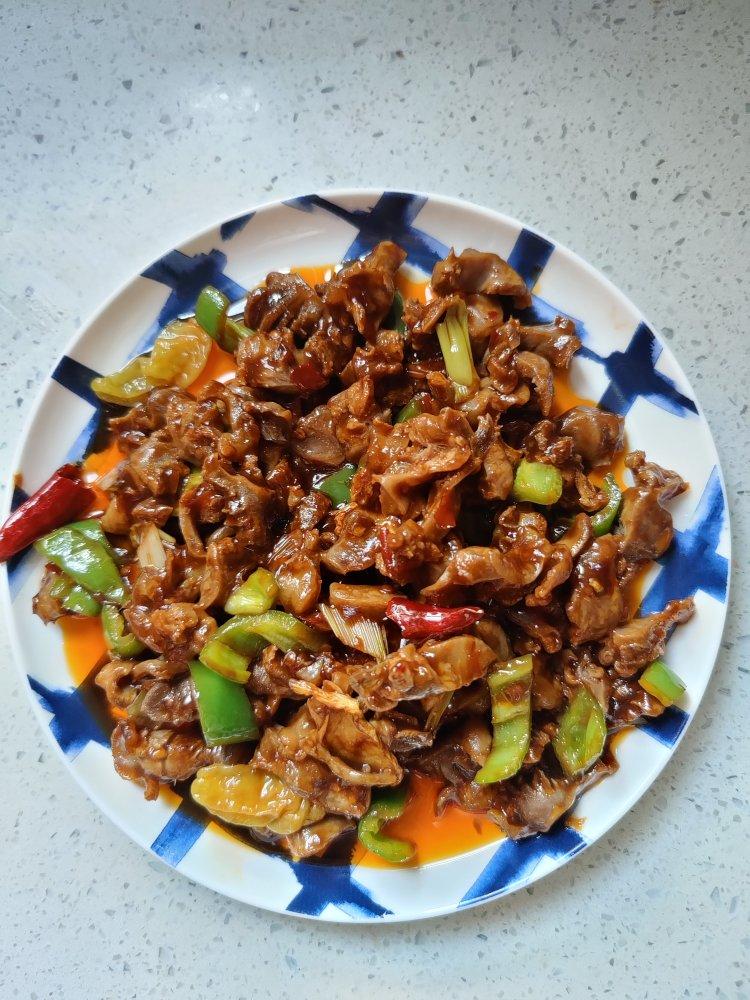 小米椒爆鸡胗