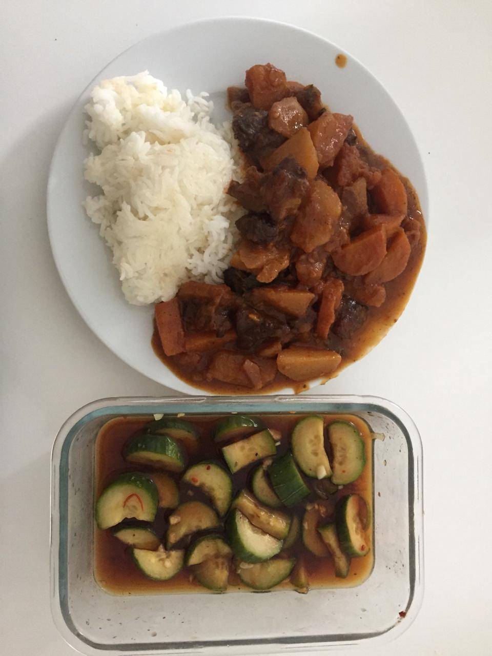 番茄土豆炖牛腩