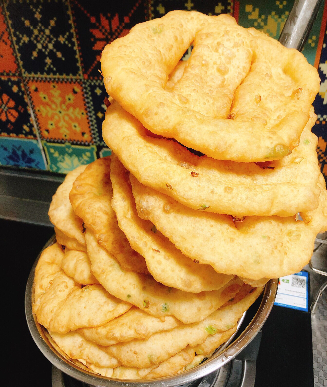 味道媲美早餐店的葱香炸油饼 外酥里软凉了不硬 附细节视频详解