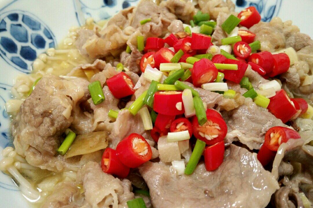 年夜饭必吃的酸汤肥牛