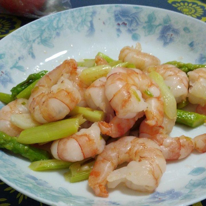 芦笋炒虾仁