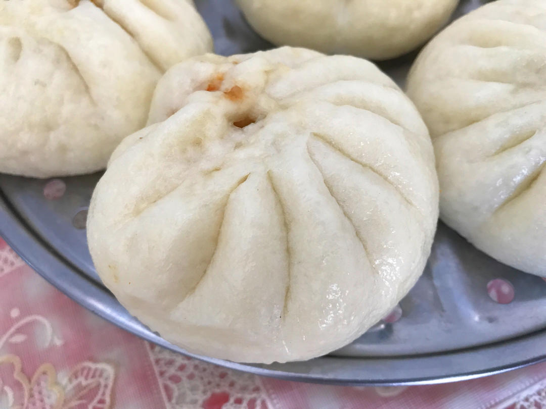 胡萝卜木耳鸡蛋素包子