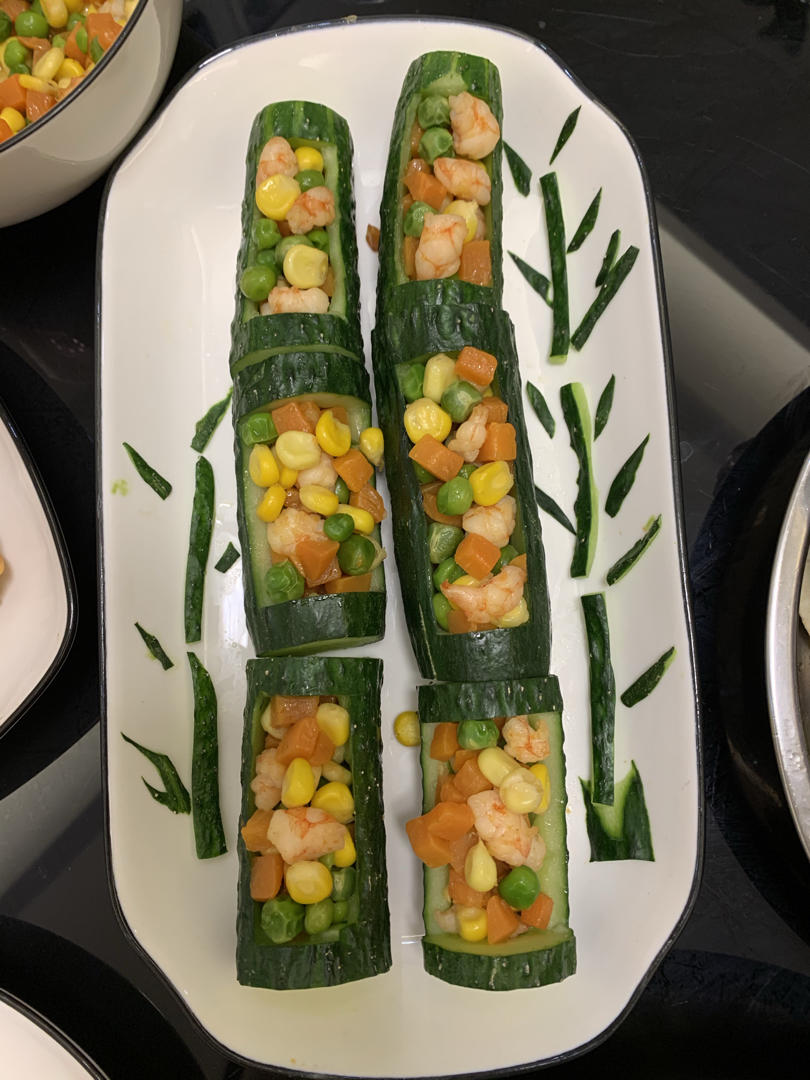 最美年夜饭-🎋翠竹报春节节高🥒（黄瓜玉米火腿鸡丁沙拉）