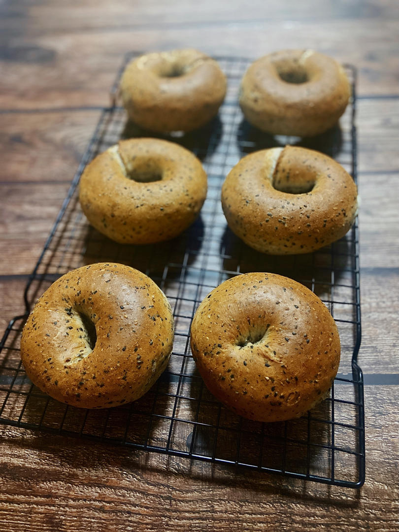 原味贝果🥯/黑芝麻贝果🥯