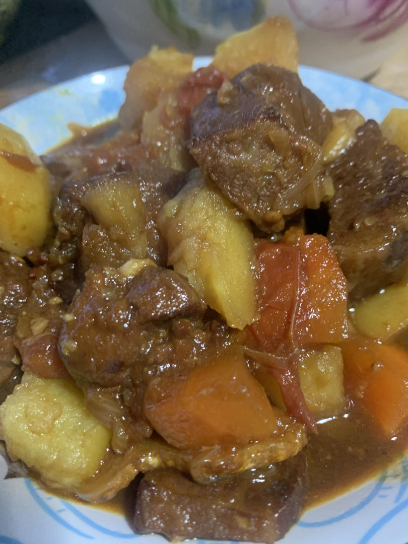 番茄土豆炖牛腩