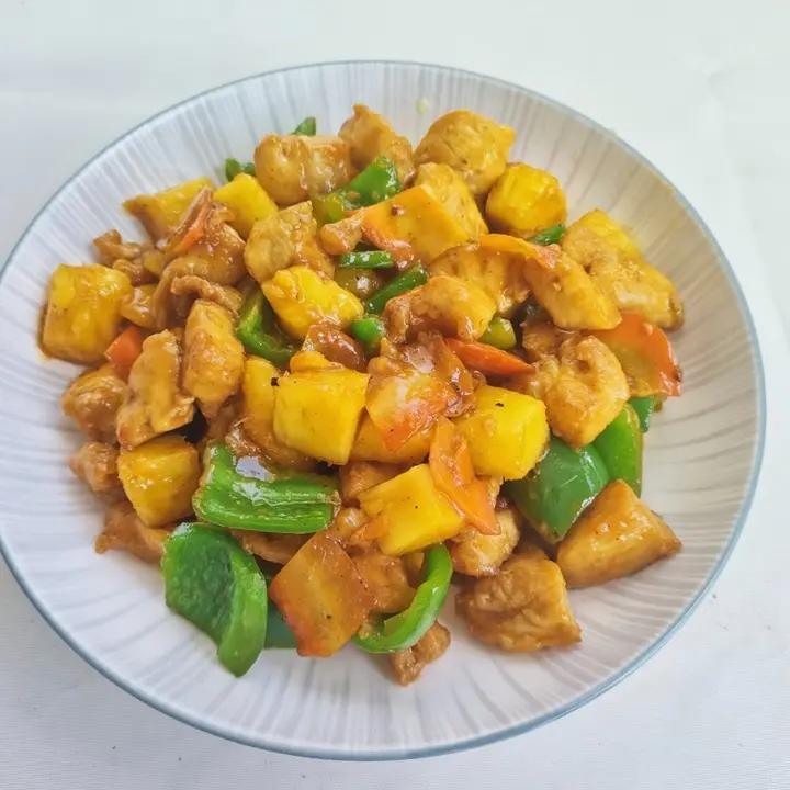 菠萝咕咾肉